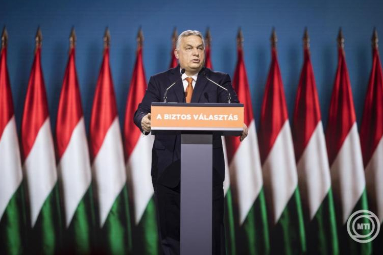 Orbán Viktor utasította a külügyminisztert, hogy kéresse be az ukrán nagykövetet