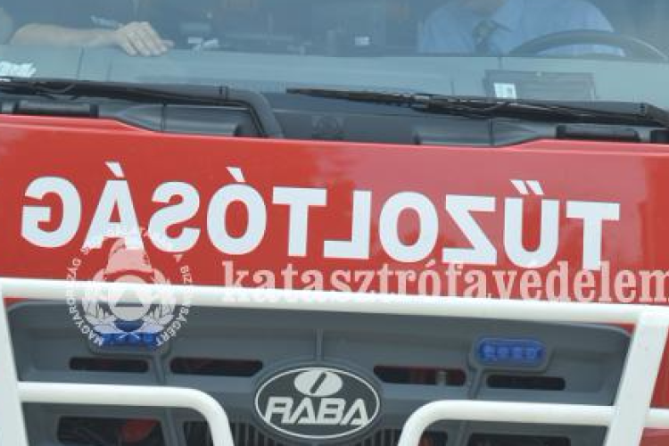 Holttestet találtak egy kigyulladt házban Császáron