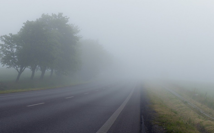 Sűrű ködre figyelmeztetnek