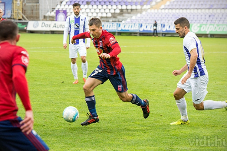 Két gólos vezetés után döntetlen Újpesten (videó)